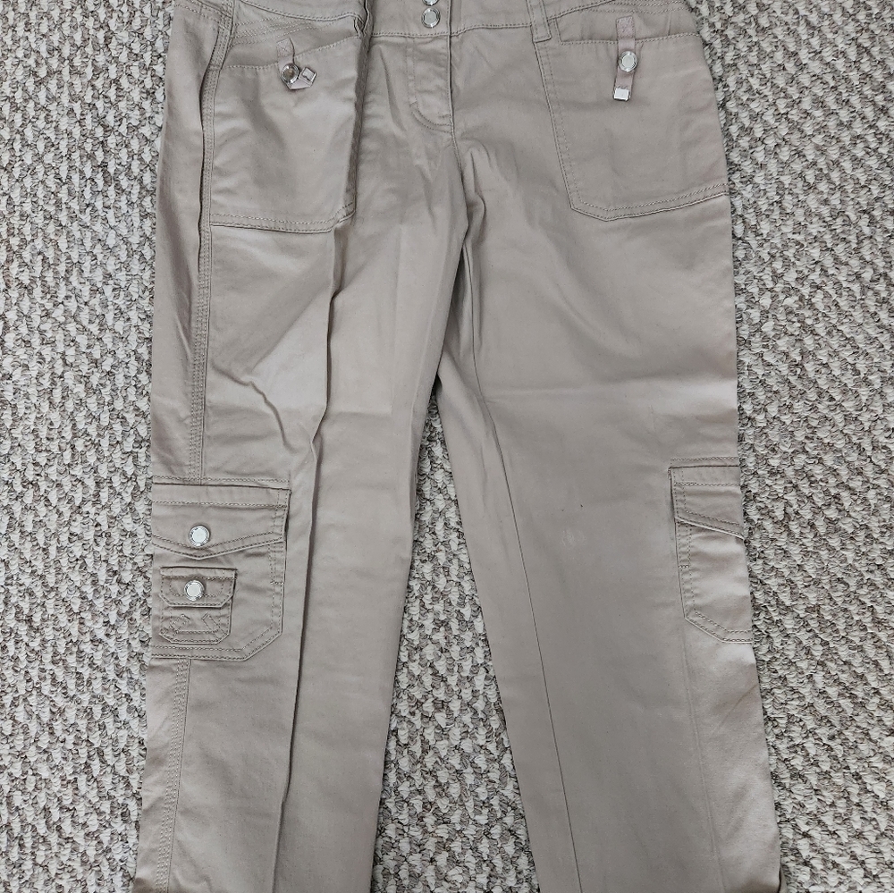 White house Black market size 2 pants